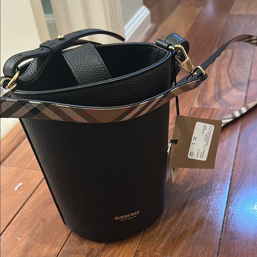 Burberry Black Shoulder Bag with Adjustable Strap